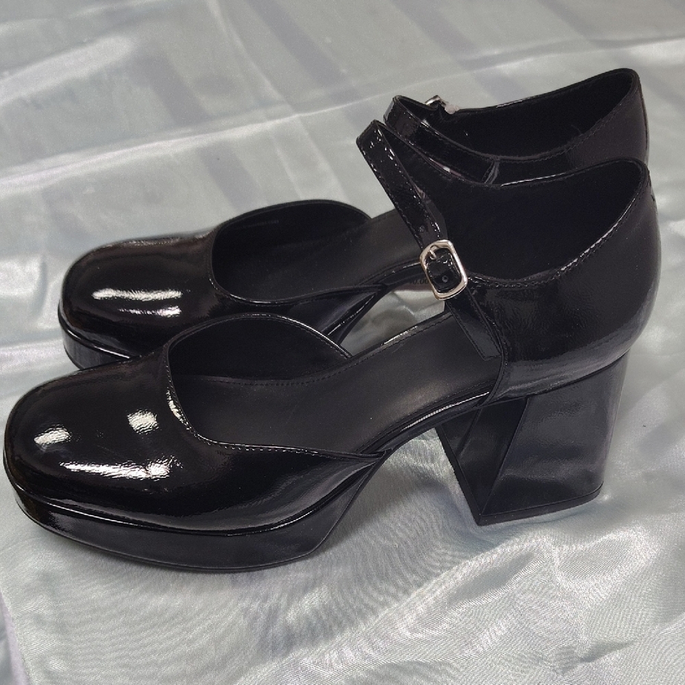 Wild Fable Black Patent Heels. NWT!